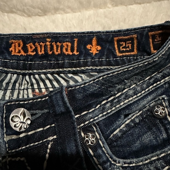 ROCK REVIVAL SIZE 25 CROPPED CAPRI JEANS - Picture 9 of 11